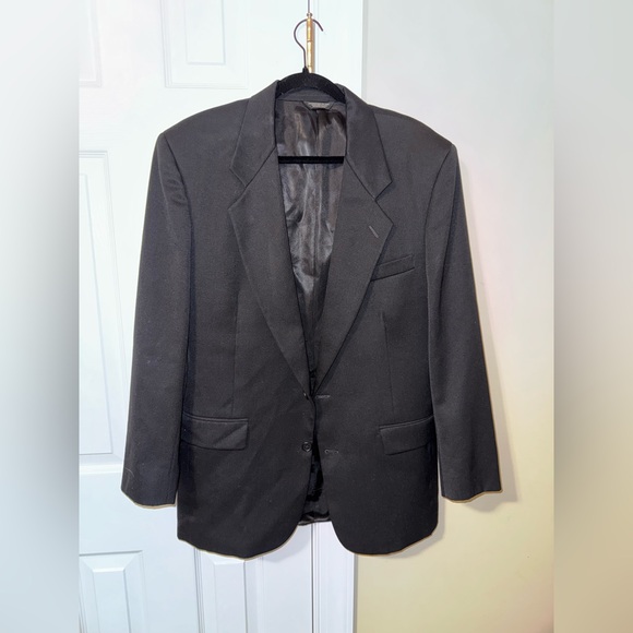 Pierre Balmain Elegant Black Blazer